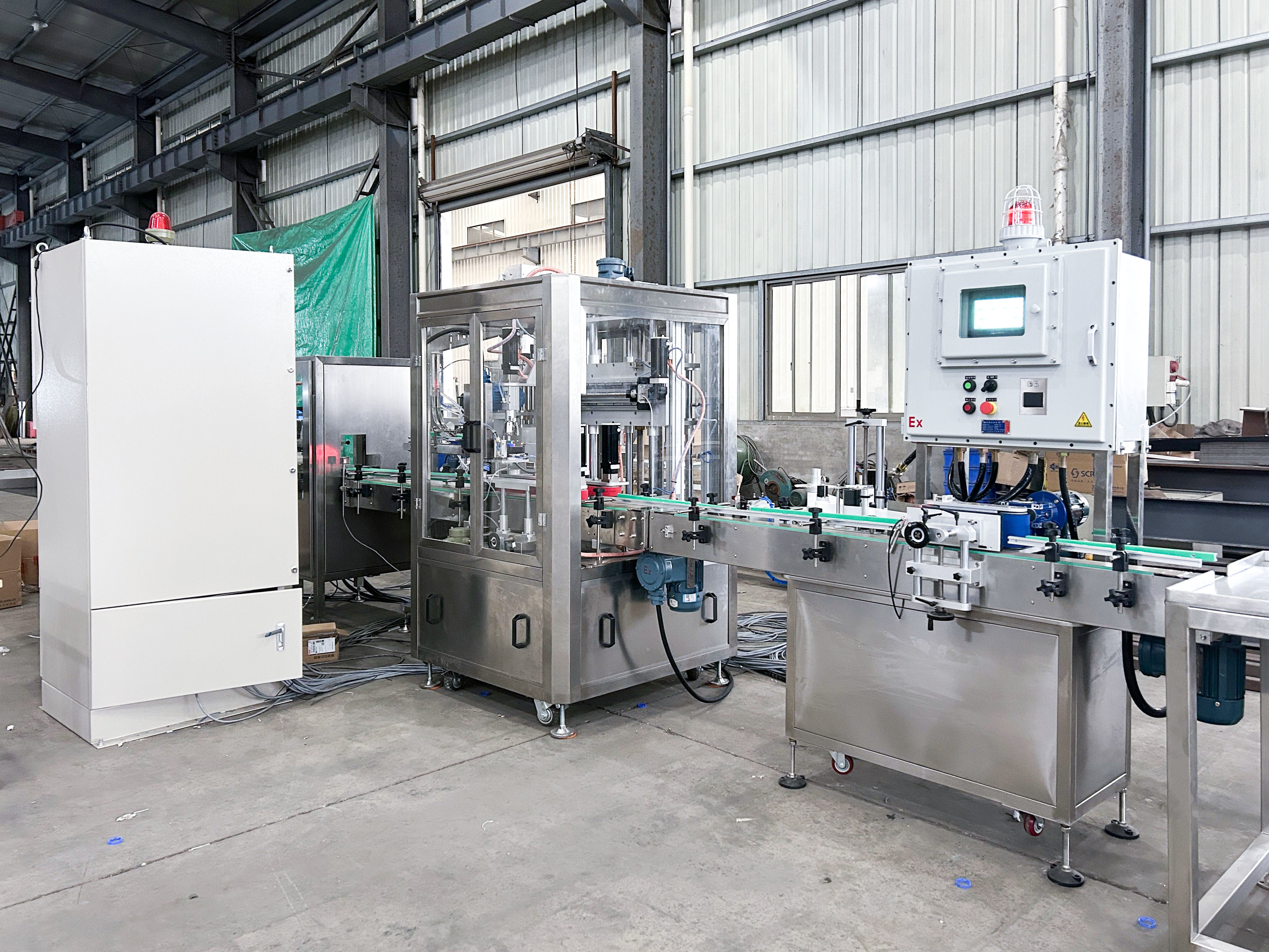 250-500ml Fully Automatic Small Bottle Filling Machine with SS304/SS316 Construction and 1000-2000 BPH Speed